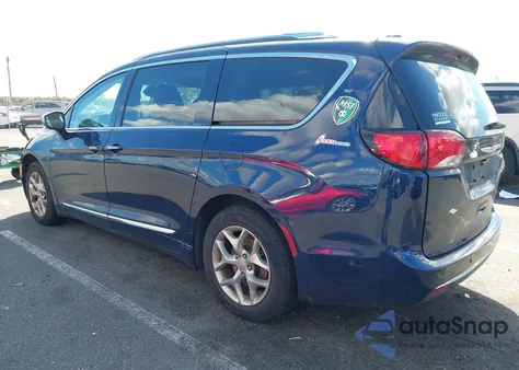 2019 Chrysler Pacifica Limited from USA, damaged, VIN 2C4RC1GG3KR652904